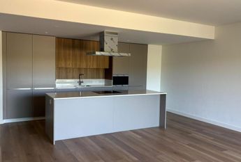 3 Bedroom Apartment with swimming pool, Miraflores, Oeiras