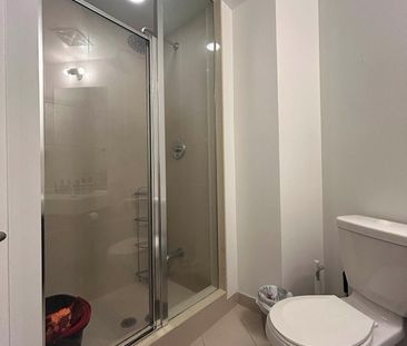405 160 Vanderhoof Avenue - Photo 4