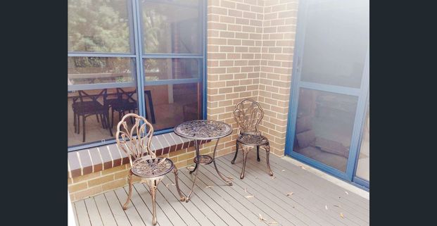 Large Family Home - Photo 1