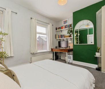 2 bedroom terraced house to rent - Photo 5