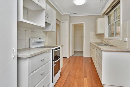 41 Perth Avenue, East Maitland NSW 2323 - House For Rent | Domain - Photo 2