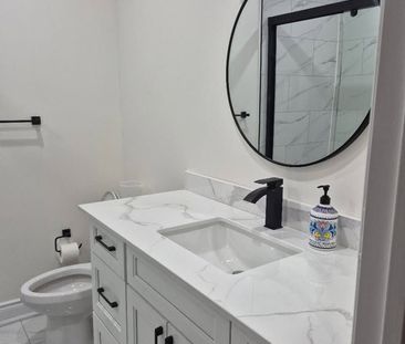 For Lease - 64 Wilmont Court, Brampton, Ontario - Photo 3