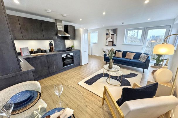 1 Bed, Apartment - Photo 1