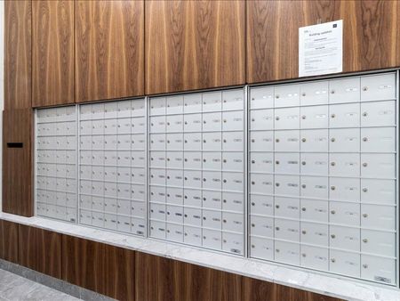 For Lease - 509 Dundas Street Unit# 224, Oakville, Ontario - Photo 3