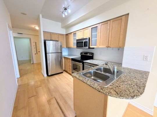 For Lease - 761 Bay Street Unit# 3504, Toronto, Ontario - Photo 1