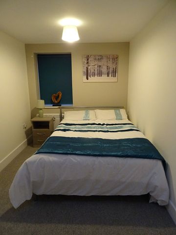 Filton Avenue, Horfield - Photo 2