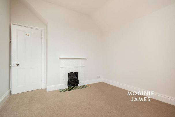 4 bedroom terraced house to rent - Photo 1