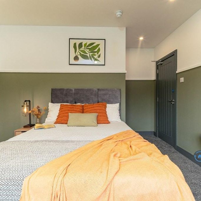 1 bedroom in a house share to rent - Photo 1