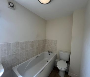 Pastures Avenue, Weston Super Mare, North Somerset - Photo 6
