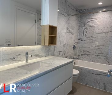 Condo in Burnaby, BC - Photo 3