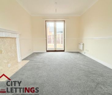 3 bedroom semi-detached house to rent - Photo 2