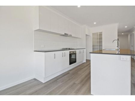 7a William Street, Figtree, NSW 2525 - Photo 4