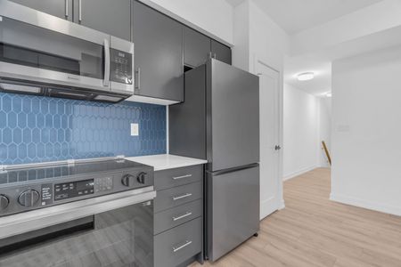 For Lease - 940 ST. DAVID Street Unit# 108, Centre Wellington, Ontario - Photo 3