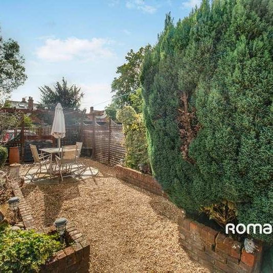 Howard Road, Wokingham, Berkshire, RG40 - Photo 1