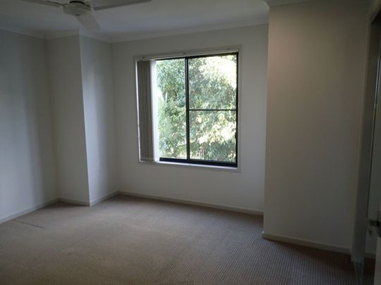 10/34-36 Beaconsfield Road, Beaconsfield - Photo 1