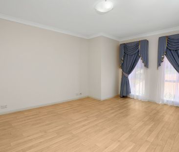 51 Wrights Road, Castle Hill. - Photo 2