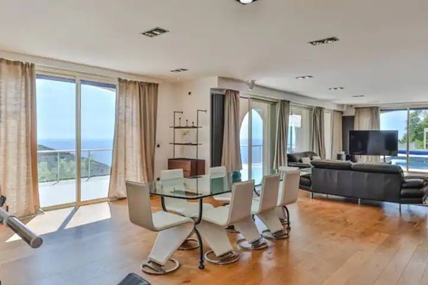 Villa vue mer sur Èze 5 chambres - Photo 1