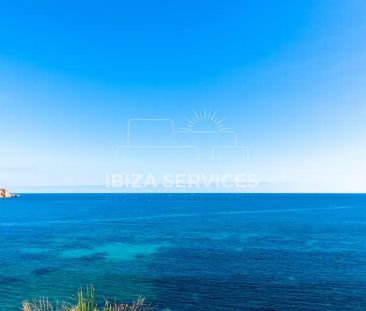 4-bedroom house with sea view for annual rent – Ila Plana, Talamanca - Photo 2