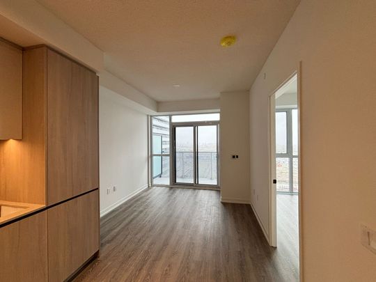 For Lease - 8 Interchange Way Unit# 1911, Vaughan, Ontario - Photo 1