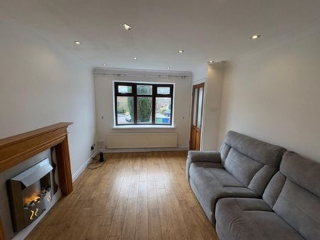 2 bedroom link detached house to rent - Photo 3