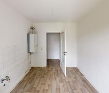 3-Raum-Erdgeschosswohnung mit Tageslichtbad und Balkon - Foto 5