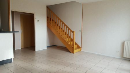 APPARTEMENT 3 PIECES EN DUPLEX QAURTIER ST JEAN DES VIGNES - Photo 5