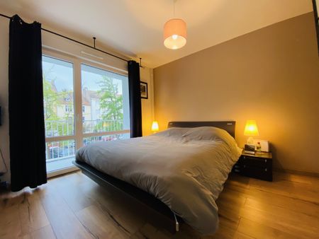 Location Appartement 4 pièces 81m² LONGEVILLE LES METZ 57050 - Photo 5