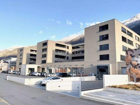 Emplacement idéal au coeur de Saxon - Foto 2