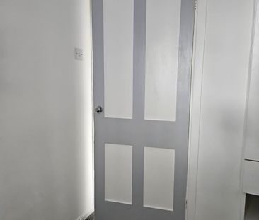 Room in a Shared House, Cheltenham Road, E10 - Photo 1