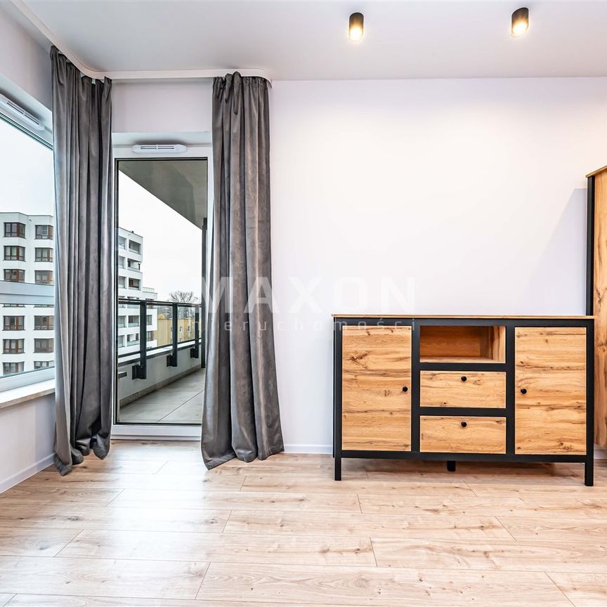 7 min metro duża loggia parking w cenie - Photo 1