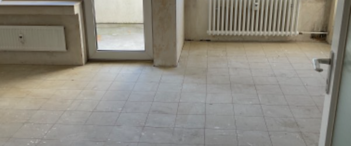 Modernisierte Balkonwohnung für die kleine Familie - Photo 1