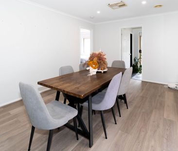 COMFORTABLE LIVING ON KALOONA DRIVE - Photo 1