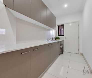 Spacious Family Home for Lease in Prime Craigieburn Location - Photo 6