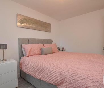 Apartment 22 Queens Square, Belfast, BT1 3FF - Photo 6
