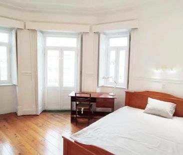 Rua Azedo Gneco, Lisbon, Lisbon 1350-035 - Photo 4