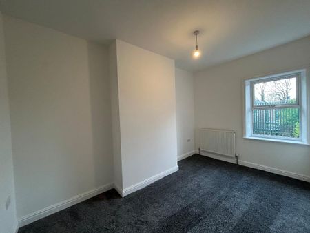 2 bedroom terraced house to rent - Photo 4