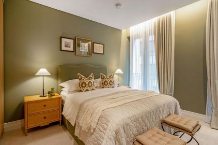 Welcome to a new era of Mayfair living at One Carrington. - Photo 2