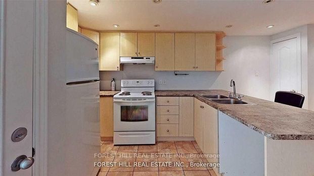 For Lease - 41 Gladstone Avenue Unit# Lower, Toronto, Ontario - Photo 1