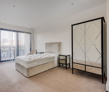 3 Bed Flat, Leven Road, E14 - Photo 5
