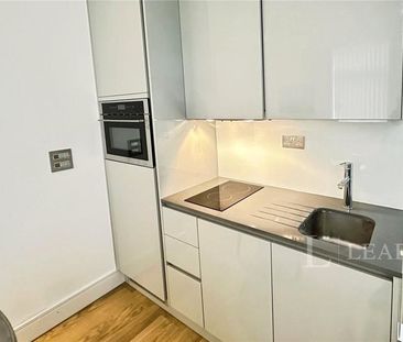 1 bedroom flat to rent - Photo 6