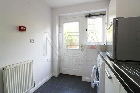 Pascal Crescent, Shinfield, Reading, RG2 - Photo 5