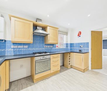 3 bedroom end of terrace house to rent - Photo 5