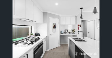 Modern 3x2 Coastal Home! - Photo 2