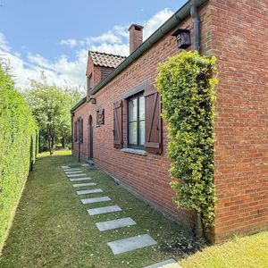 Huis te huur in Waterloo voor € 2.300 met 3 slaapkamers - Photo 3