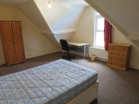 4 bedroom house to rent - Photo 4