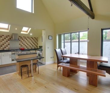 3 bedroom detached bungalow to rent - Photo 6