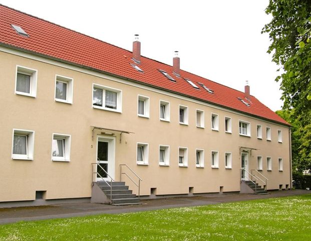 Demnächst frei! 2-Zimmer-Wohnung in Duisburg Huckingen - Foto 1