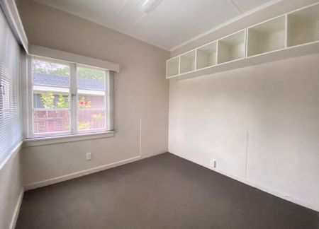 Central & Cosy - Photo 2