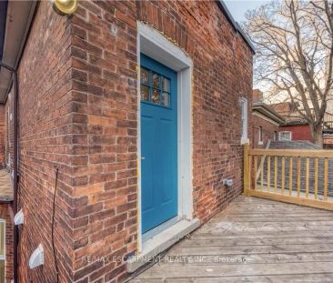 51 Wellington Street S #Upper - Photo 6