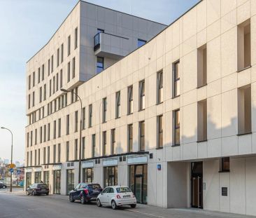 Kawalerka z miejscem postojowym i klimatyzacją - Zdjęcie 1